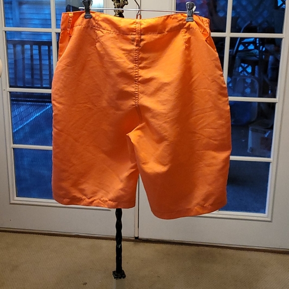 Castaway Fkat Front Shorts - Picture 4 of 4